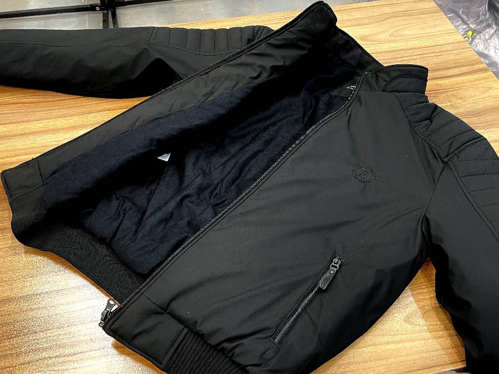 کاپشن پافر مشکی مردانه – مقاوم، گرم و جذاب